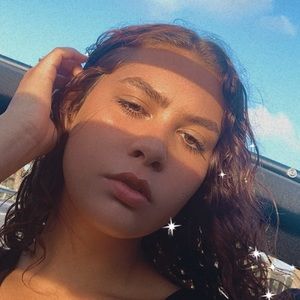 Meet your Posher, Lexi